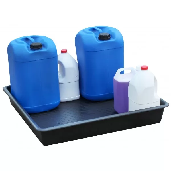 Sturdy 64-litre drip trays for capturing spills and leaks efficiently.